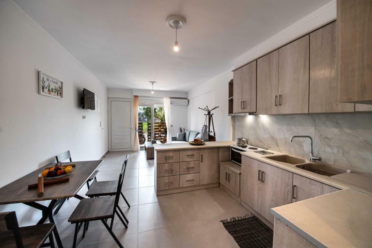 F City Apartments Lefkáda 外观 照片